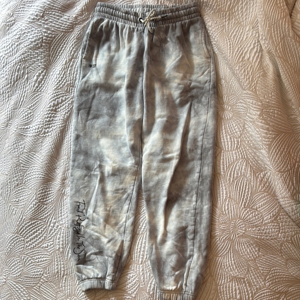 Salty Crew Gray Tie-Dye Joggers